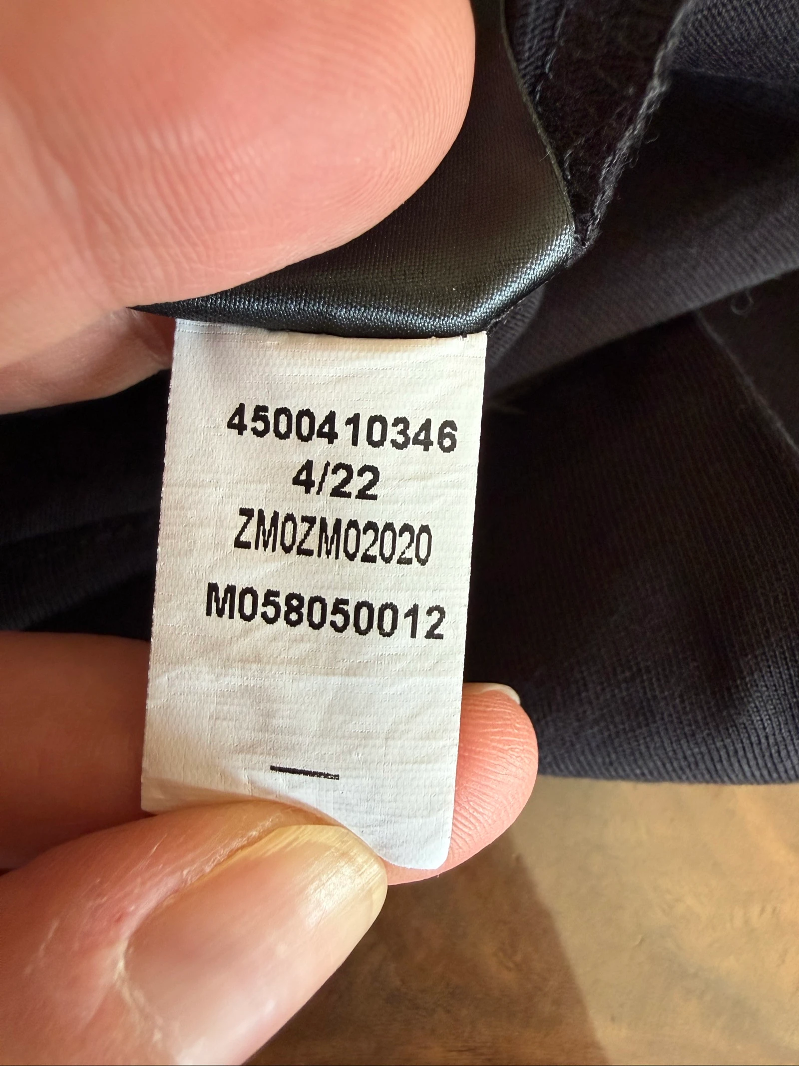 T-shirt Calvin Klein Jeans Homem P – Preto Logo CK Rosa – Quase Novo – photo 10